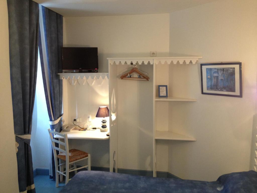 Hotel L'Astrolabe Oloron-Sainte-Marie Zimmer foto